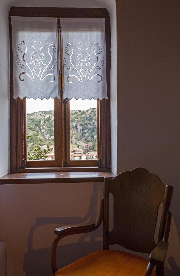 فندق Mpelleiko ستيمنيتسا المظهر الخارجي الصورة